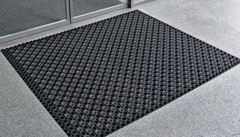 Des tapis universels robustes